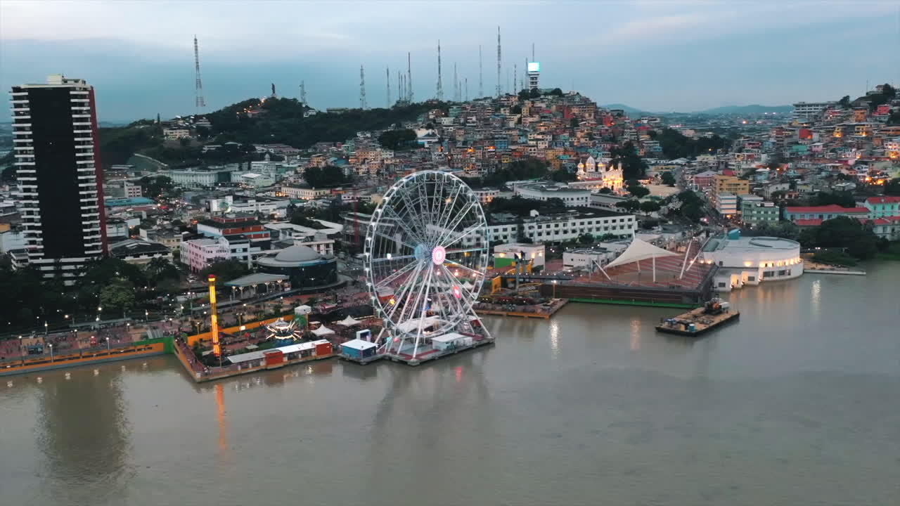 Hyper lapse in Guayaquil, Ecuador