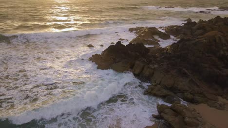 Ocean-waves-crushing-against-a-rocky-beach