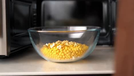 palomitas de maíz en el microondas