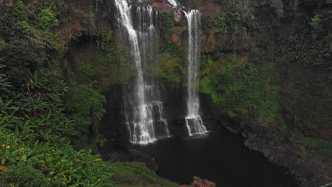 Vista-Aérea-De-La-Cascada-Tad-Gneuang-En-Laos