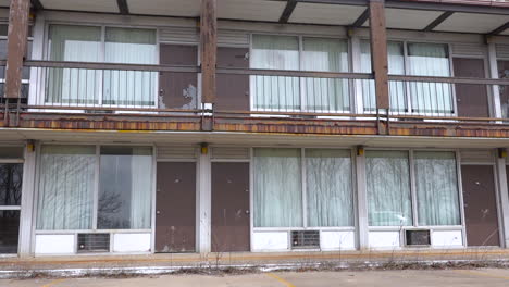 a sleazy abandoned motel has become a likely homeless meth lab in a rural region 1