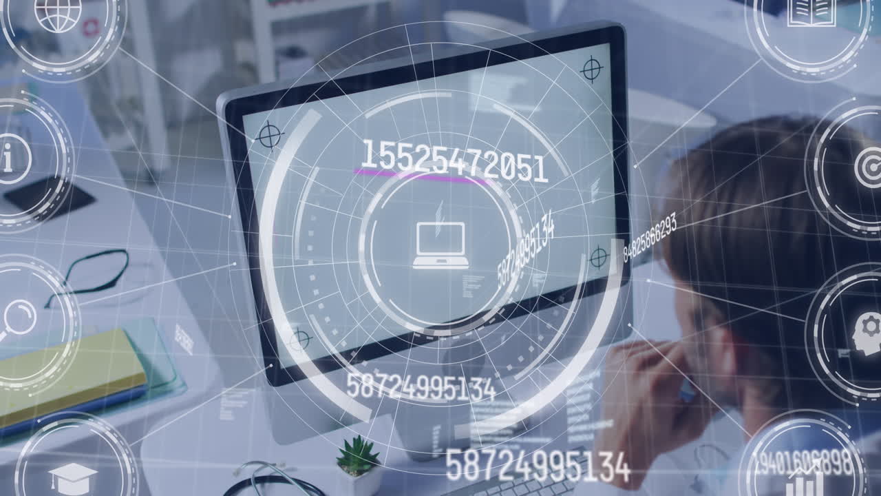 빈 화면으로 컴퓨터를 사용하여 인간을 통해 데이터 처리의 애니메이션