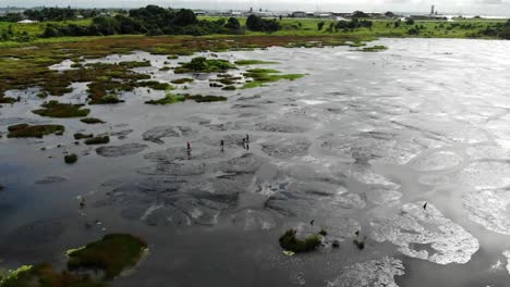 pitch - lago bituminoso en la isla de trinidad y tobago filmado con mavic air