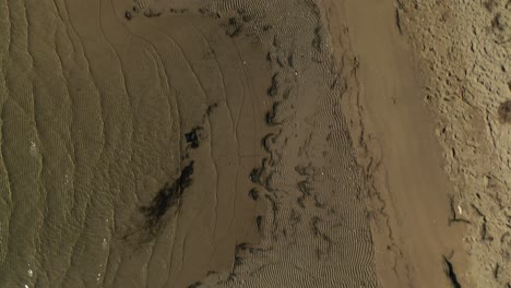 Un-Hermoso-Dron-Disparó-Sobre-La-Playa-De-Arena