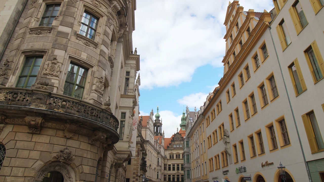 Bangunan bersejarah di Dresden, Grünes Gewölbe, Sachsen, Jerman.