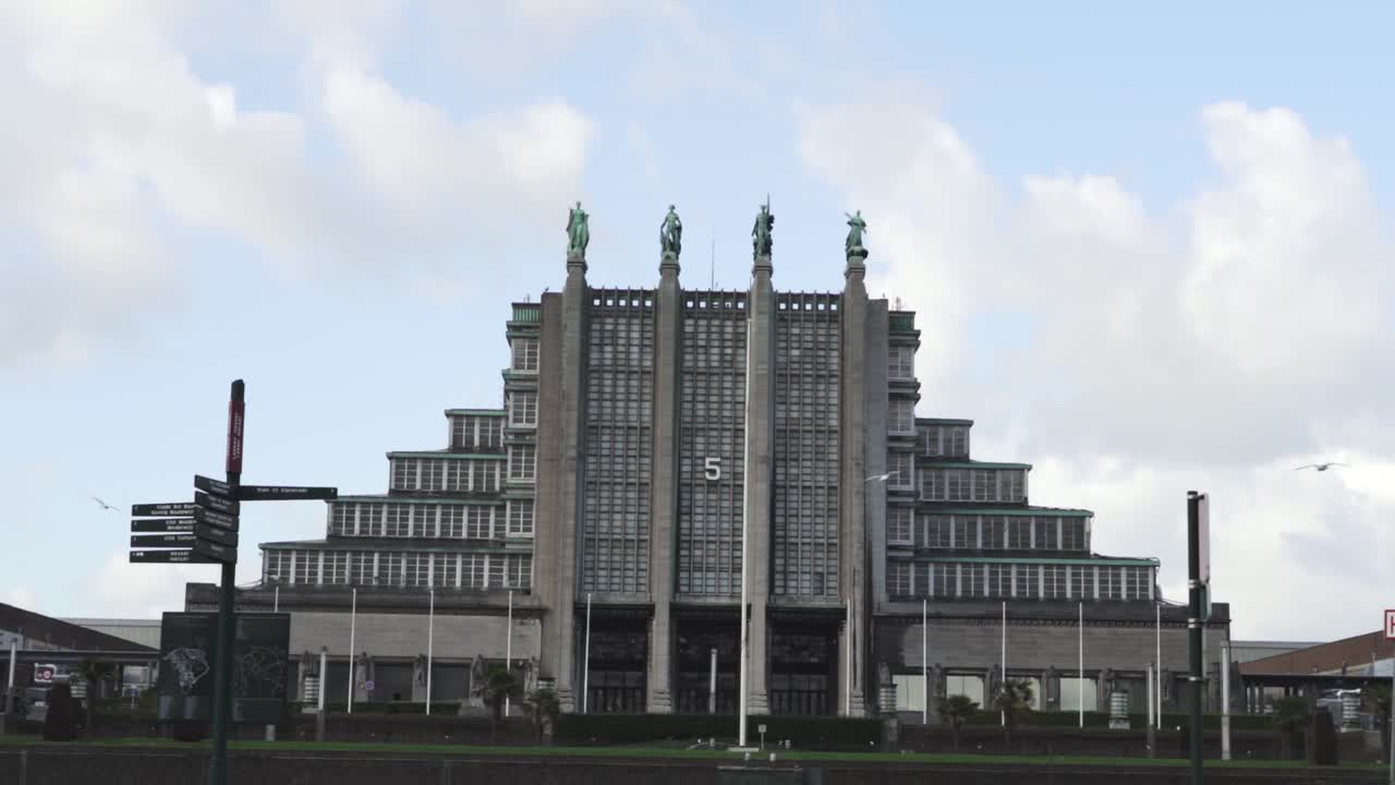 브뤼셀, 벨기에, 그래피티, 벽화, 지하철, 버스, 조각상, 슬로우 모션의 광장