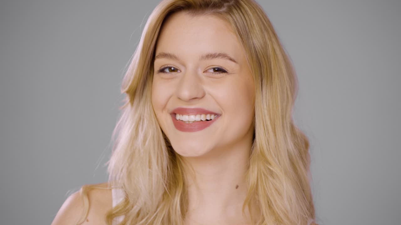 retrato de mujer sonriente