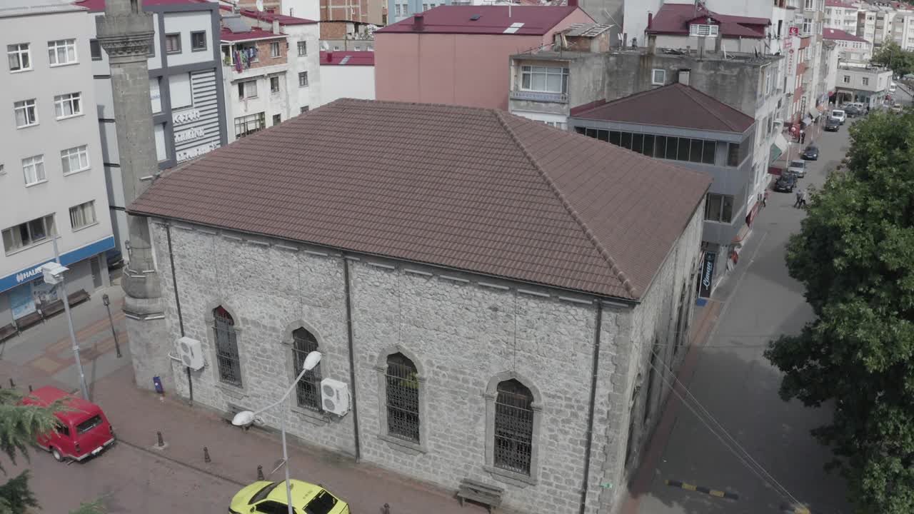 트라브존 시내의 모스크, 공중에서 볼 수 있는 모습