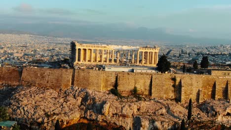 templo de la acrópolis de atenas y el partenón