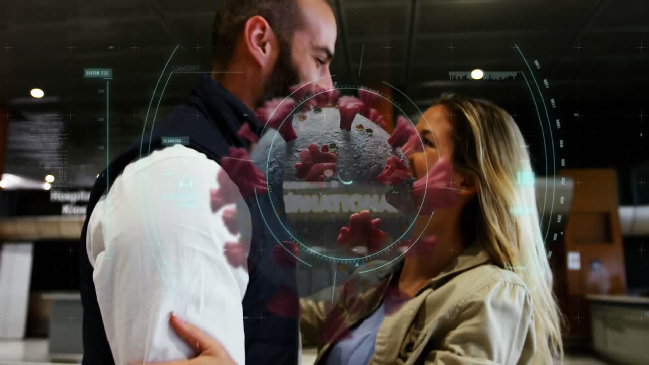 animación de una célula macro covid-19 flotante sobre una pareja caucásica abrazándose en el aeropuerto