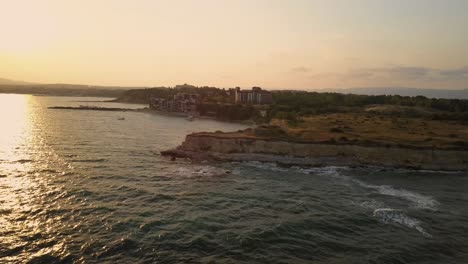 Sonnenuntergang-In-Der-Nähe-Des-Weltkulturerbes-Von-Nesebar-In-Bulgarien