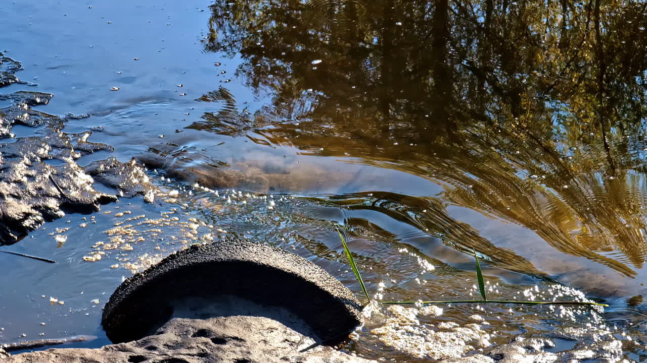 Continuous water flow into a drain