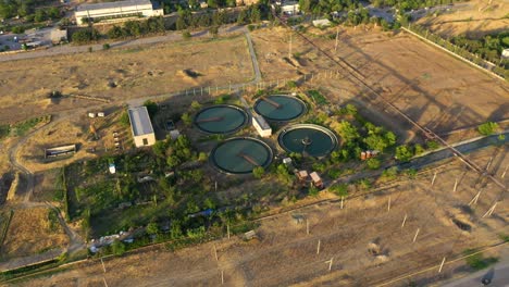 Vista-Aérea-De-La-Planta-De-Tratamiento-De-Aguas-Residuales-En-Georgia