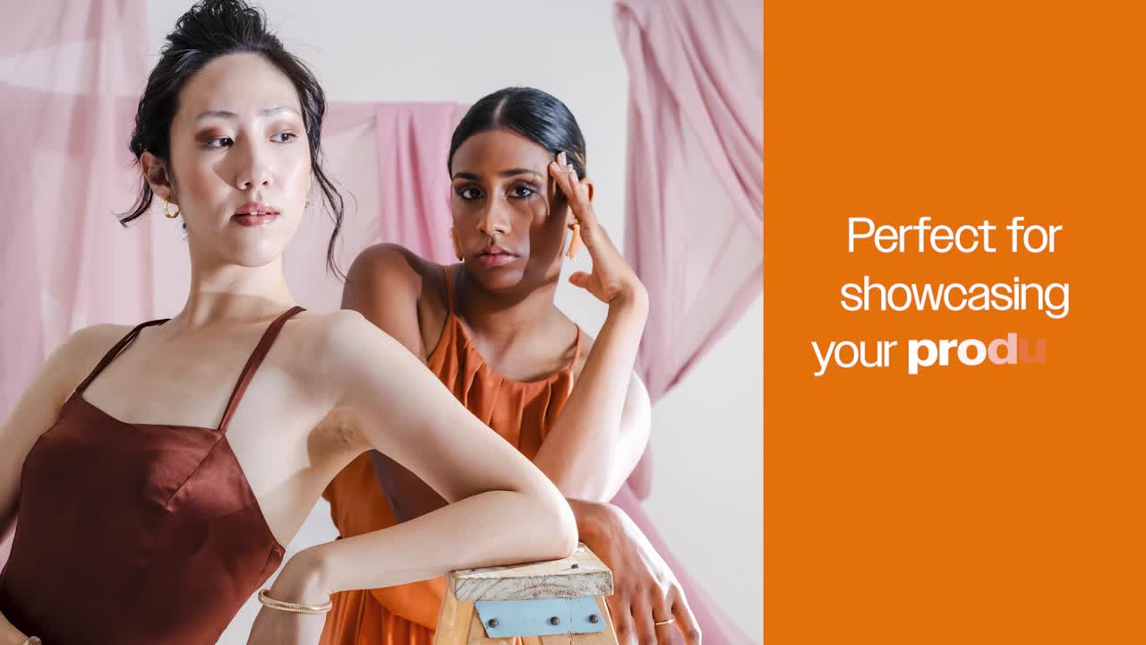 Dynamic Split Screen Presentation Featuring Diverse Fashion Models
