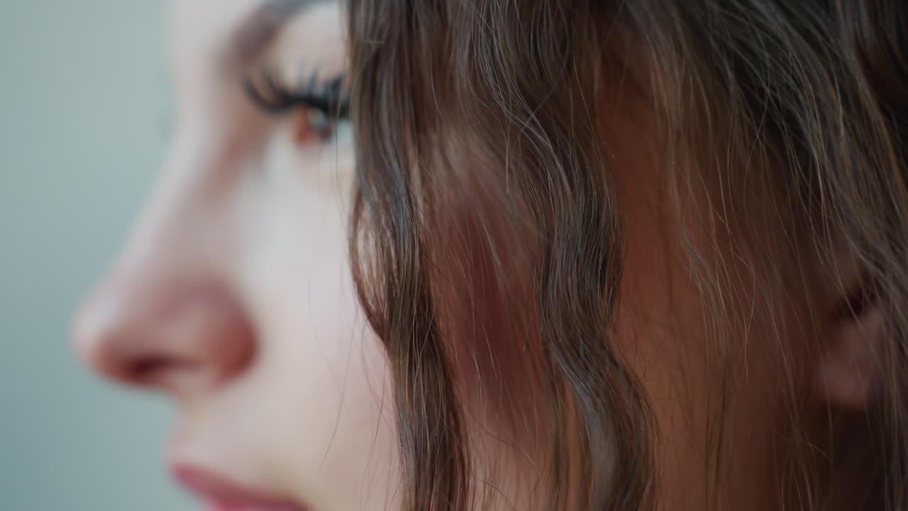 Engaging Headshot Capturing Personality Through Makeup And Hair Intricacies, Beautiful Portrait Photograph Showcasing Detailed Facial Expressions Along With Hairstyle And Cosmetic Artistry