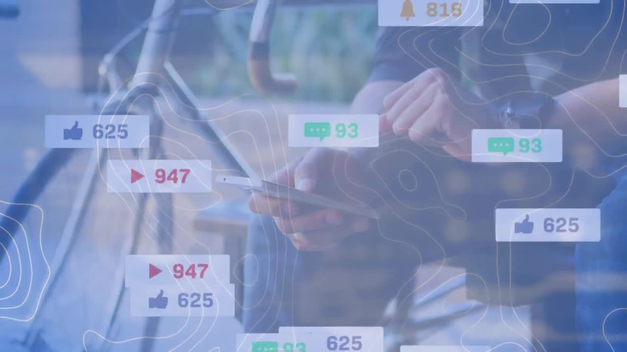 스마트 폰을 사용하는 백인 남자의 손에 대한 소셜 미디어 반응의 애니메이션