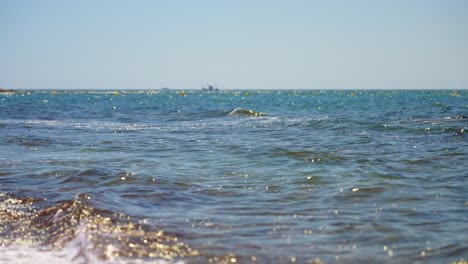 slow motion ocean waves with blurred background