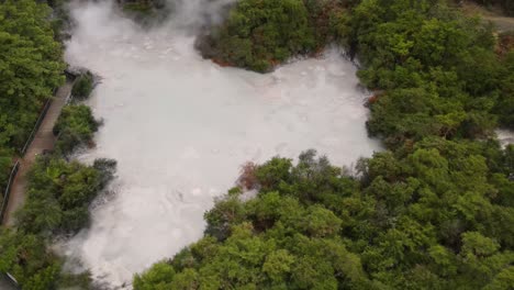 Mud-Pool-of-Waitapu,-Tourist-attraction-in-Rotorua,-New-Zealand