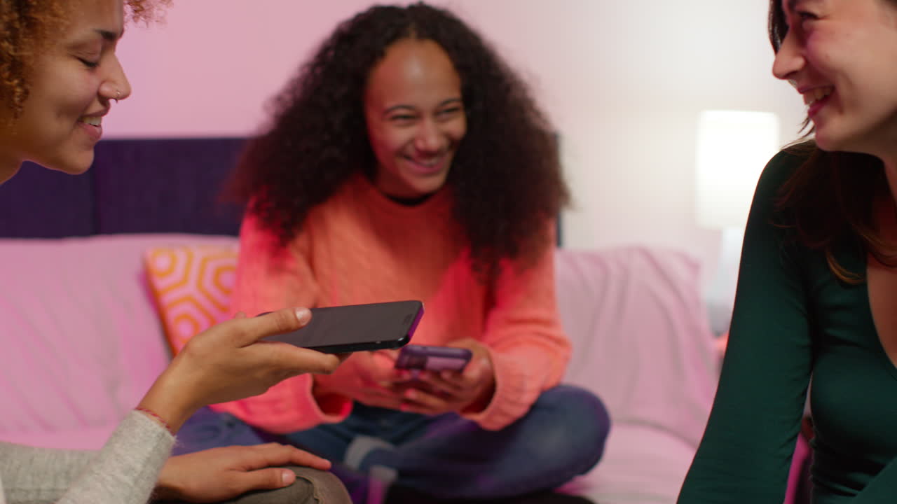 amigos disfrutando del tiempo juntos