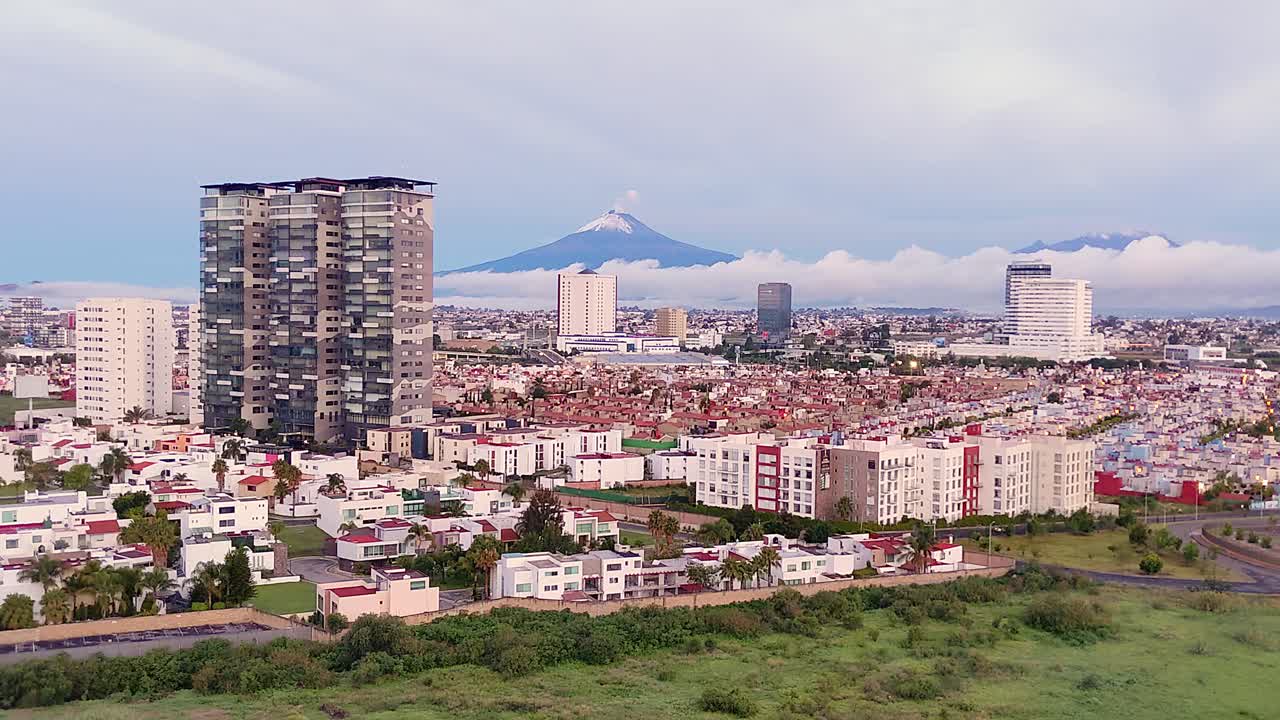 산 마르티니토 푸에블라 화산의 전망