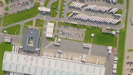 Time-lapse-Aerial-view-of-goods-warehouse