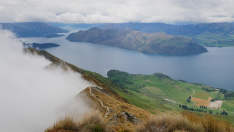 Dramatic-clouds-at-Roy's-Peak-lookout---4k