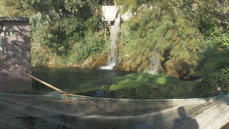 Piscifactoría-De-Trucha-De-Agua-Dulce-En-Elazig-Turquía