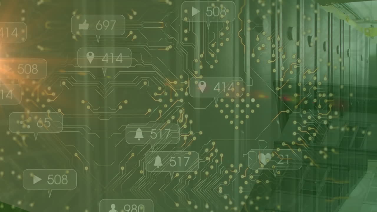 animación de luces, circuitos integrados y reacciones de las redes sociales en la sala del servidor.