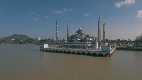 crystal mosque.