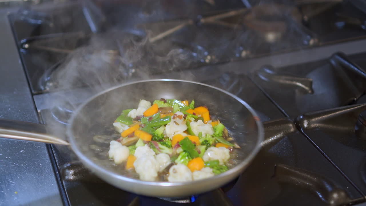 estofado de verduras mixtas de cultivo ecológico