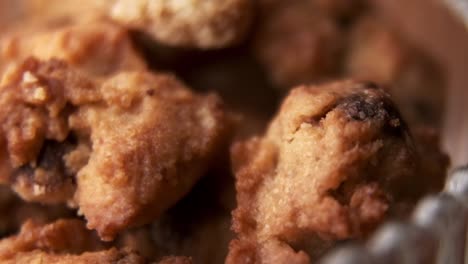 super-macro-closeup-pull-focus-of-sweet-chocolate-chip-biscuit-snack