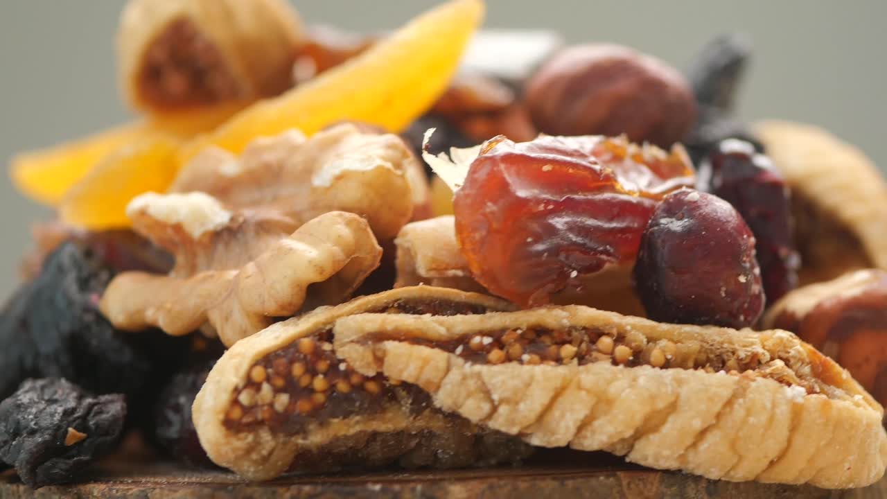 frutas y frutos secos variados