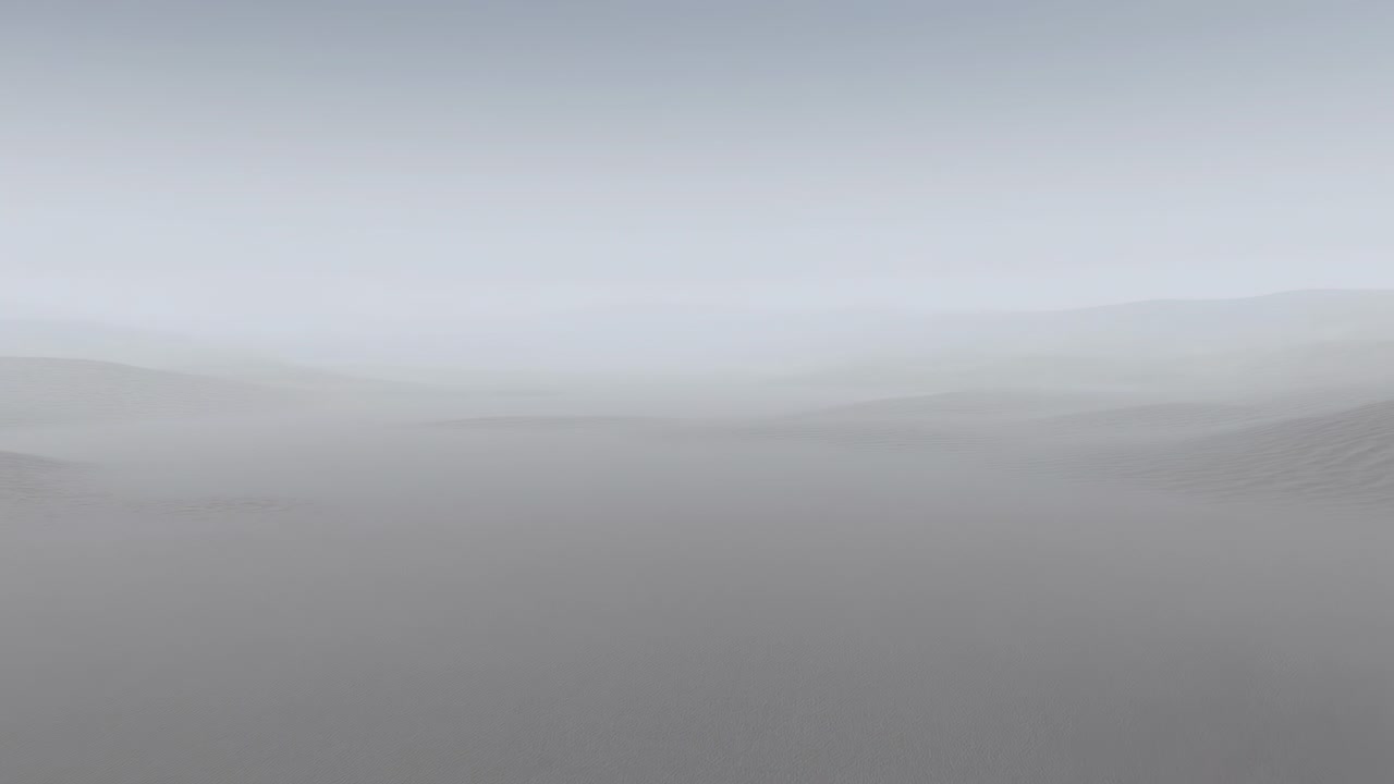 Eine weite neblige Landschaft mit sanftem grauem Nebel, der über ferne sanfte Hügel unter einem blassen bedeckten Himmel zieht und eine ruhige und atmosphärische Szene schafft.