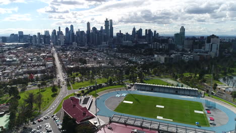 Dron-De-La-Ciudad-De-Melbourne-Desde-Albert-Park