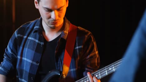 Banda-Tocando-En-Estudio