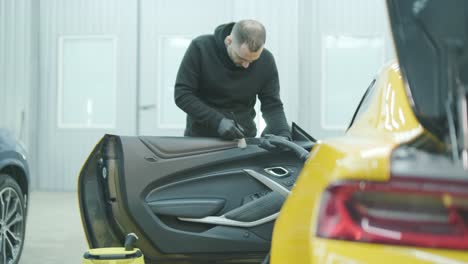 professional car detailing – washing, ceramic coating, and interior cleaning