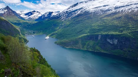 Geiranger-Fjord,-Norwegen.