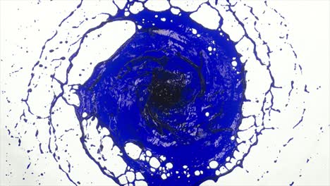 salpicaduras de vórtice líquido azul