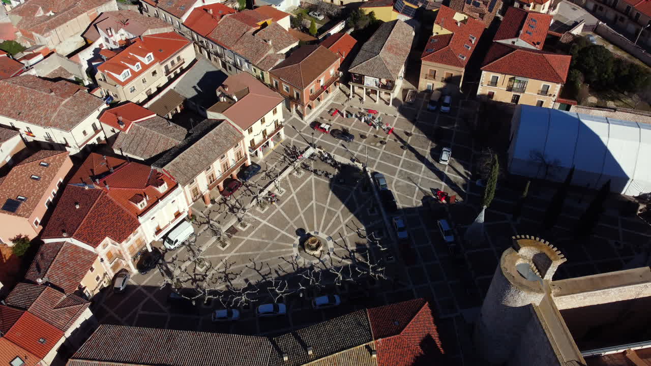 Luftfoto af et spansk bytorv