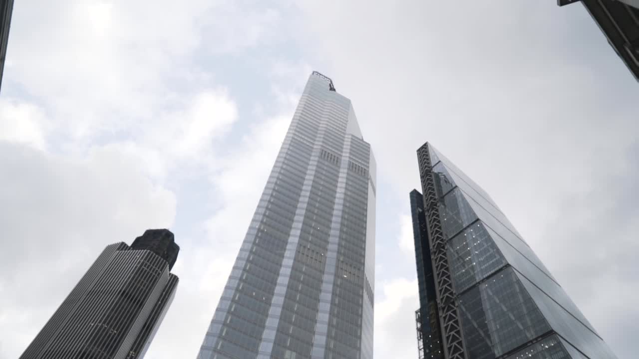 el horizonte de la ciudad de londres