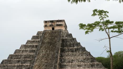 chichen itza, one of the largest maya cities.