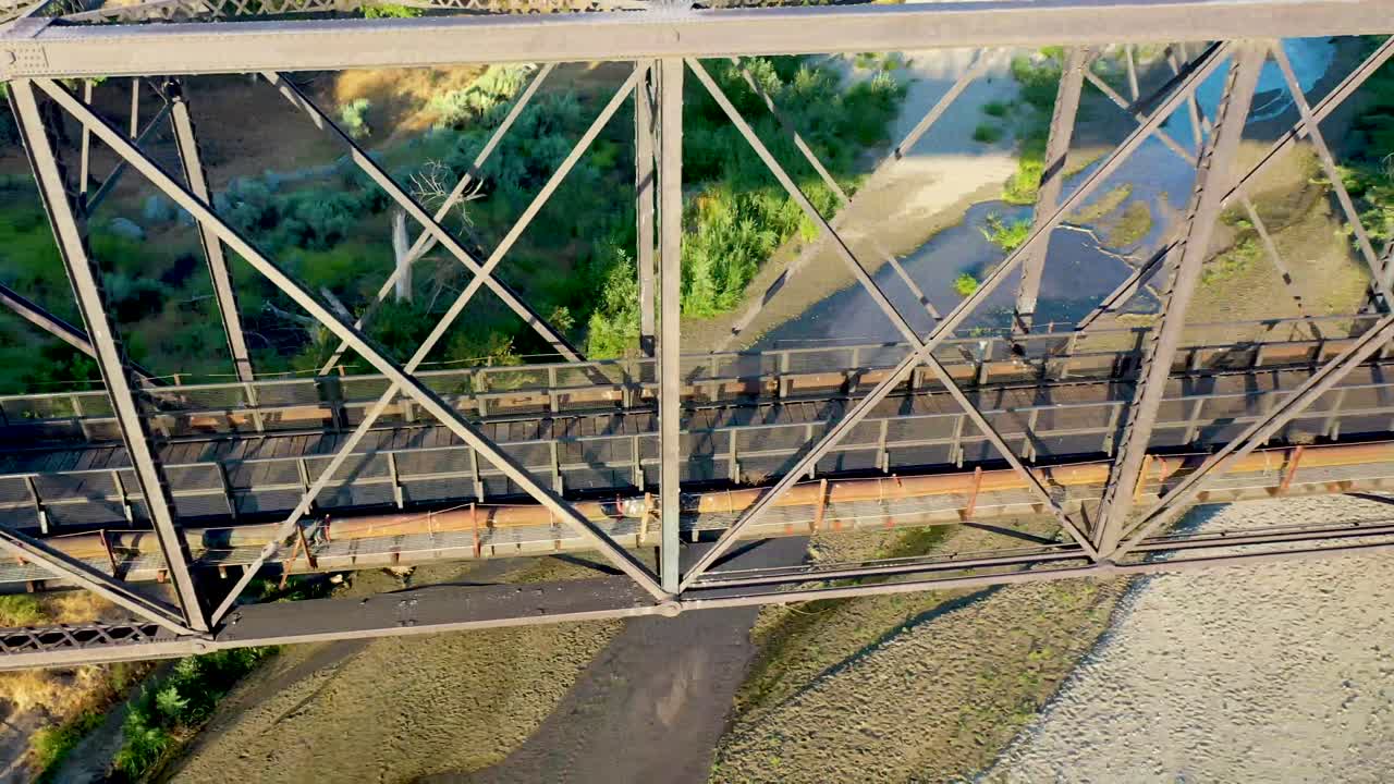 puente del caballo de hierro en santa clarita, california