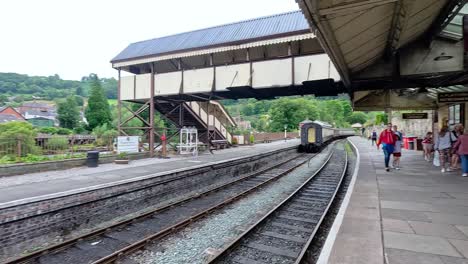 a quiet day at llangollen train station