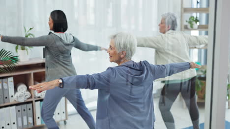 Mujer,-Entrenadora-Personal-Y-Fisioterapeuta