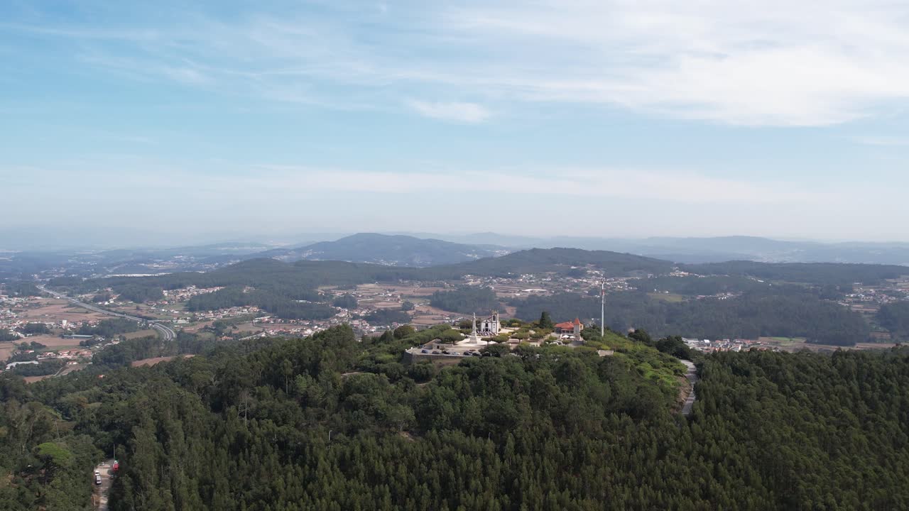 포르투갈 바르셀로스 의 몬테 다 프랑케이라 전망대 - 공중 에서 볼 수 있는 넓은 모습