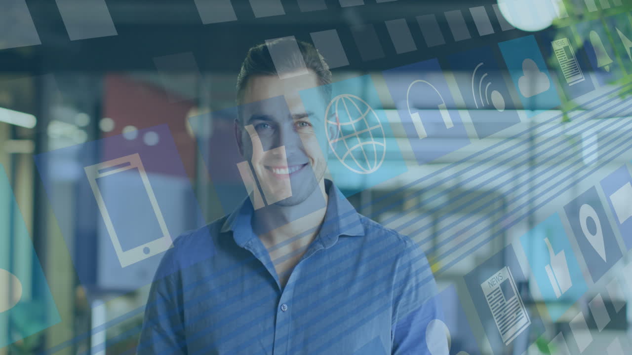 animación del procesamiento de datos sobre empresario caucásico que trabaja en la oficina