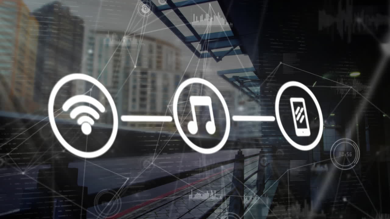 Animazione di una rete di connessioni e icone digitali sullo sfondo di un time-lapse del traffico cittadino