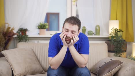 hombre deprimido e infeliz.