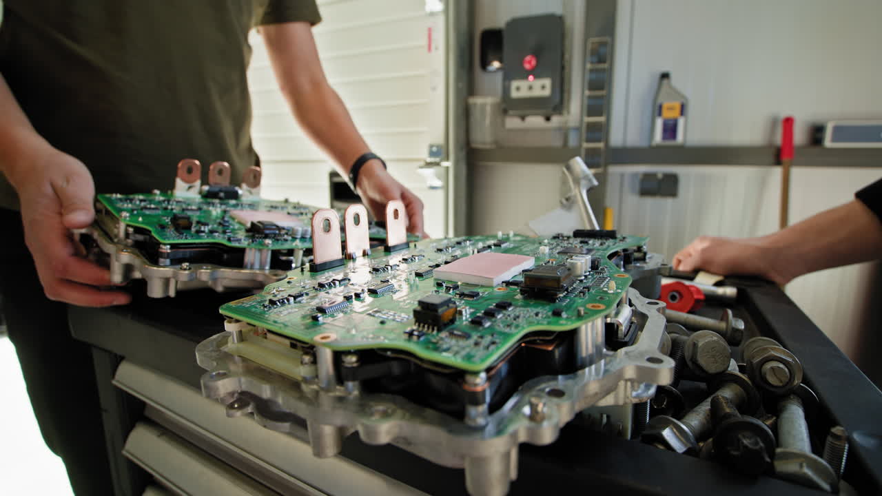 Electric Vehicle Powertrain Repair