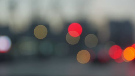 luces borrosas de los coches de la noche